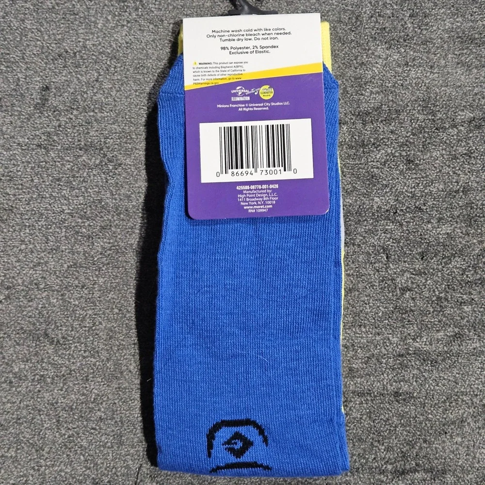Illumination Minions Mens Yellow Blue Sad Face Crew Socks Shoe Size 6.5-12 NEW